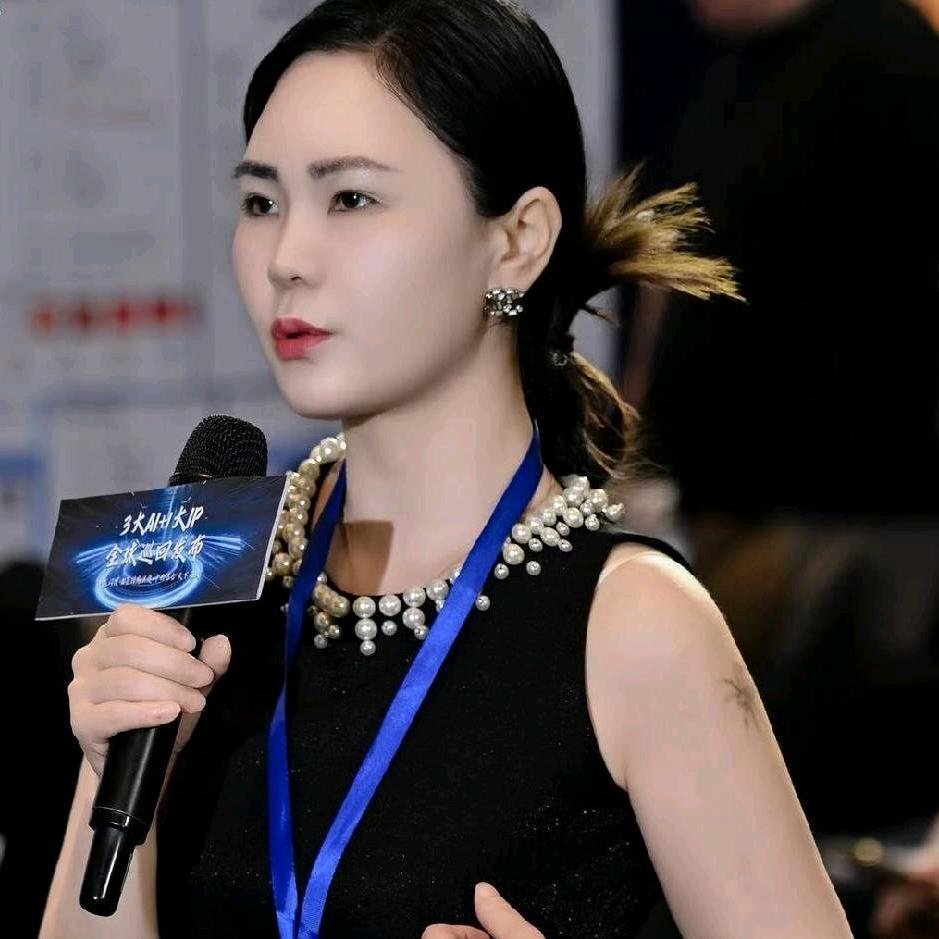 丽丽（晚上18：10）