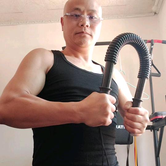 搞钱大叔
