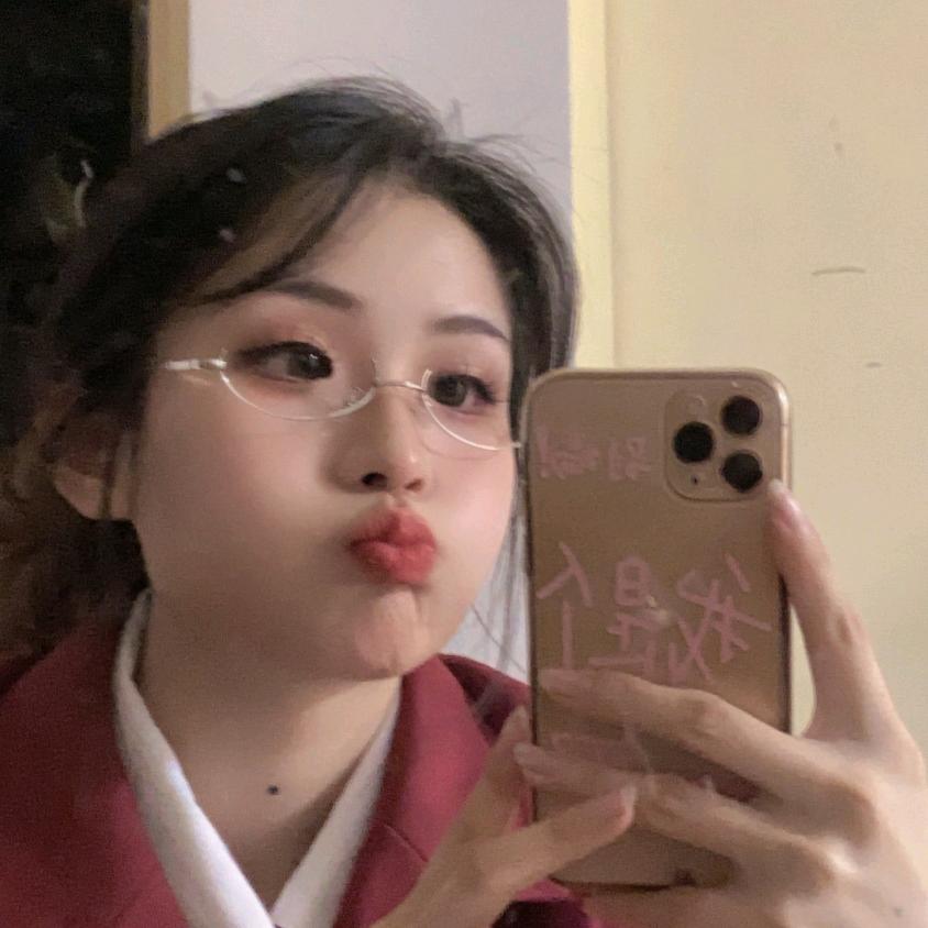 一口吃不饱🐱