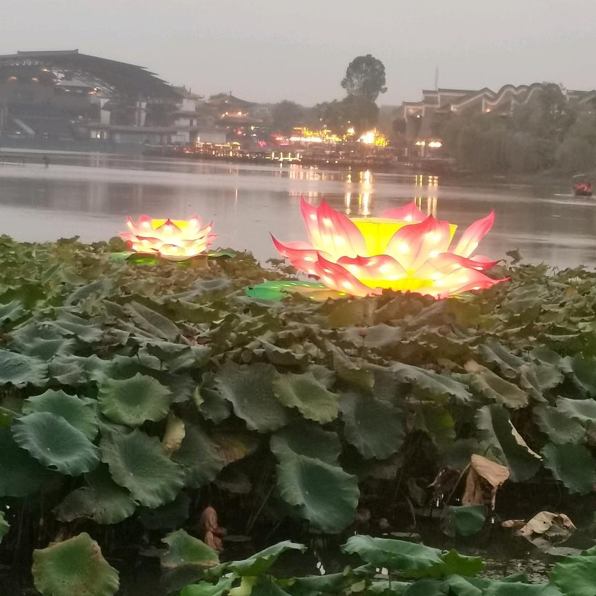 严兵