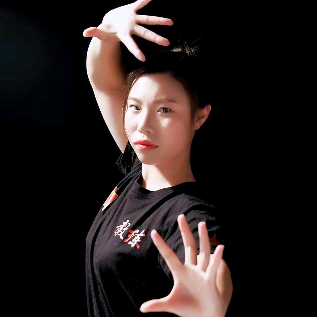 利川武术李欢教练