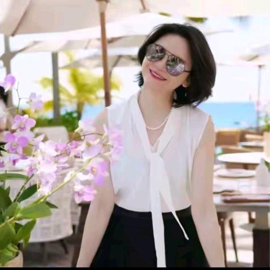 摩羯女装店美美搭