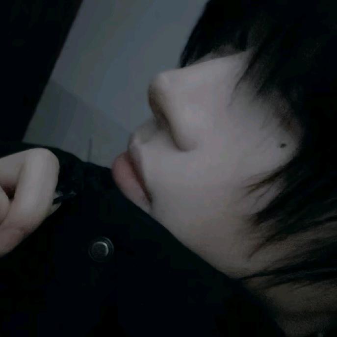 臭臭豆腐>ᴗoಣ