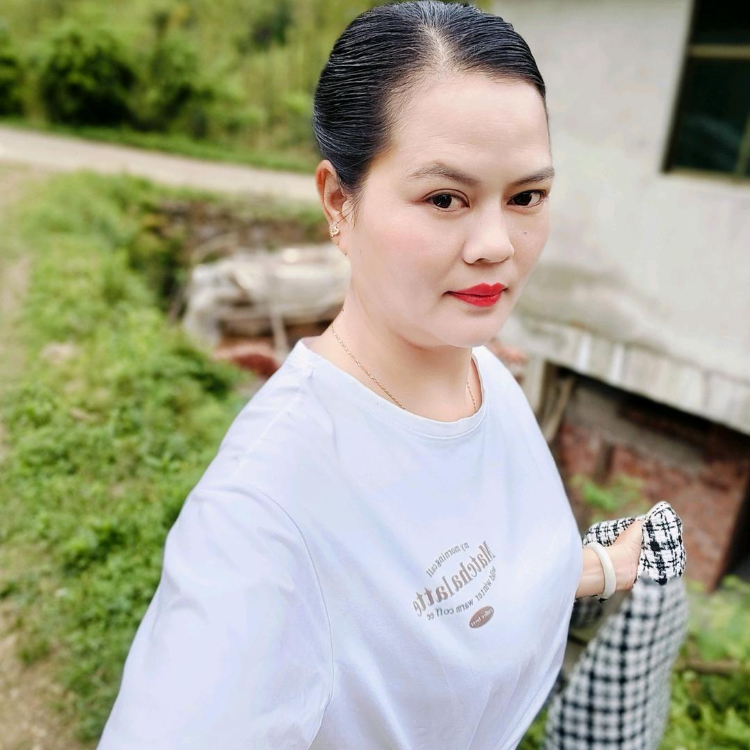 胡珊珊