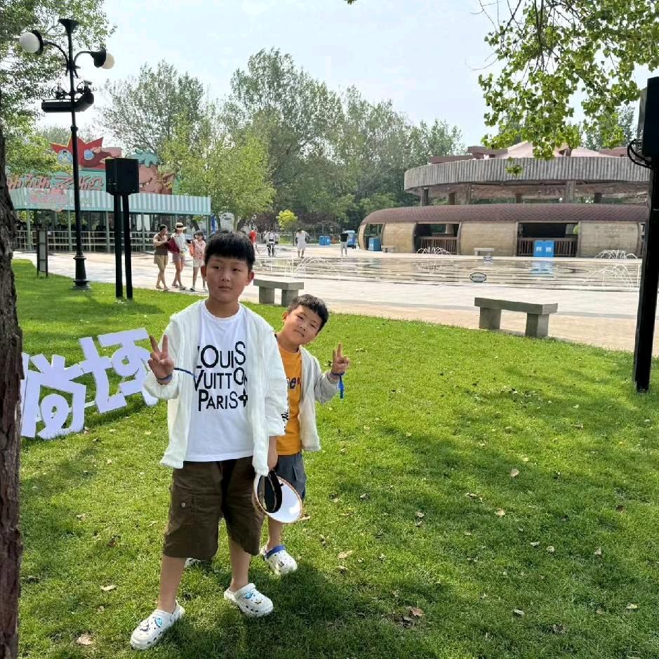 佳业塑料公司\蓝桶颗粒