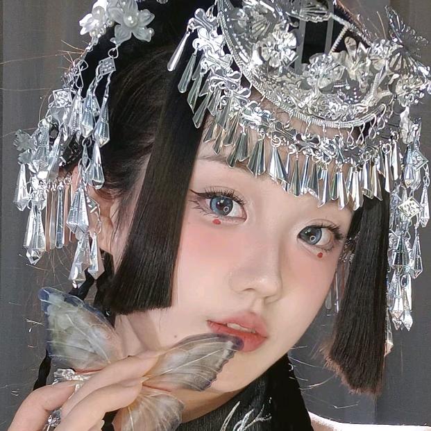 小糖泥化妆了