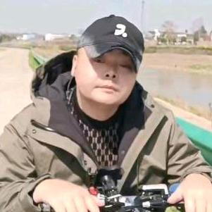 截瘫阿宏(下午3：30)