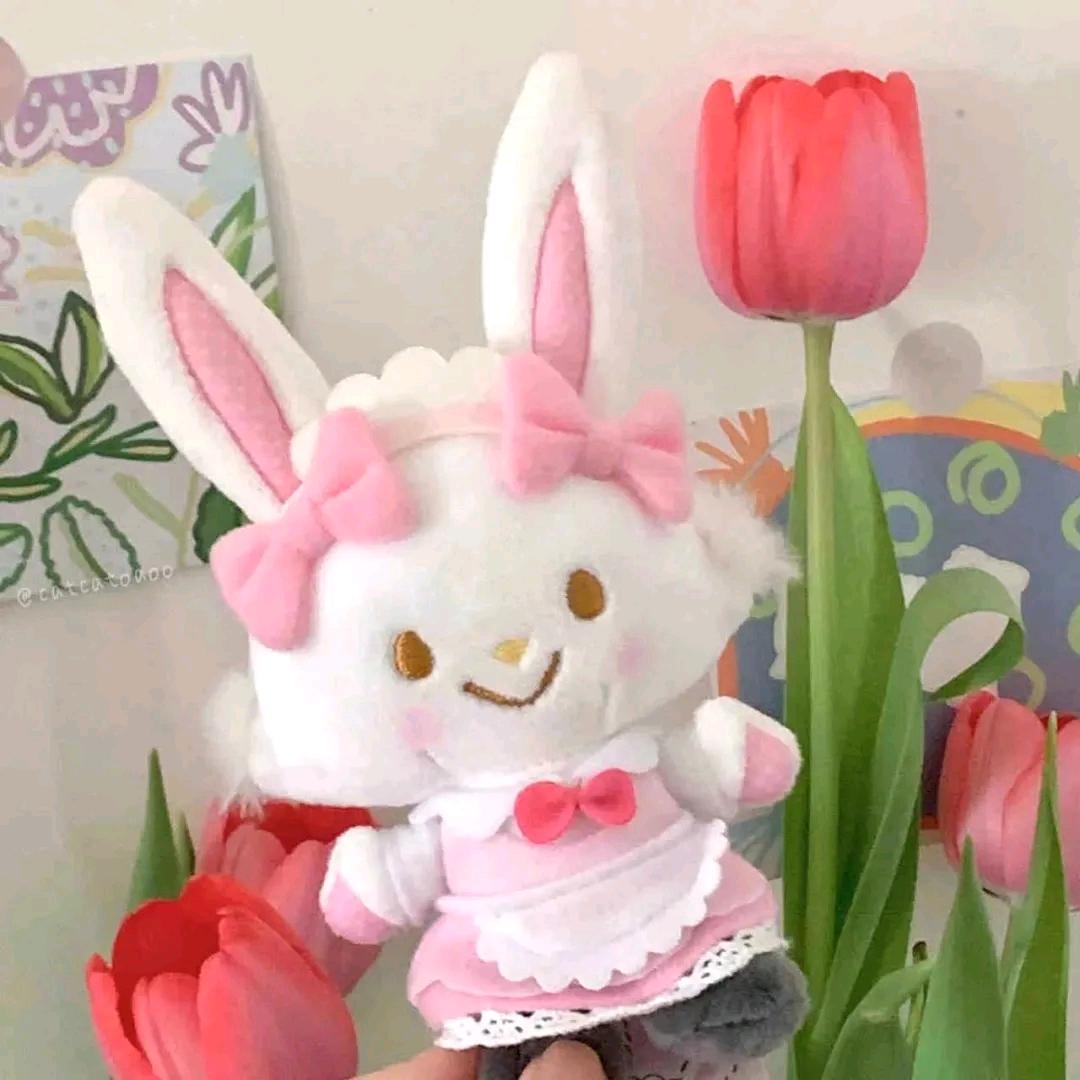 在你身边吧.