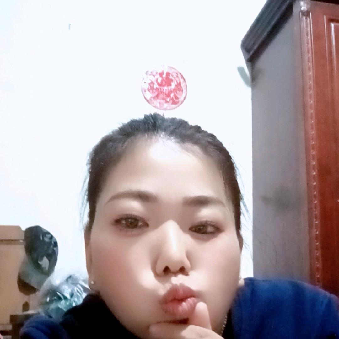 杯中的酒😂😂