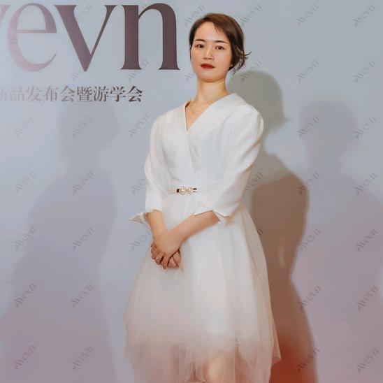 小俞