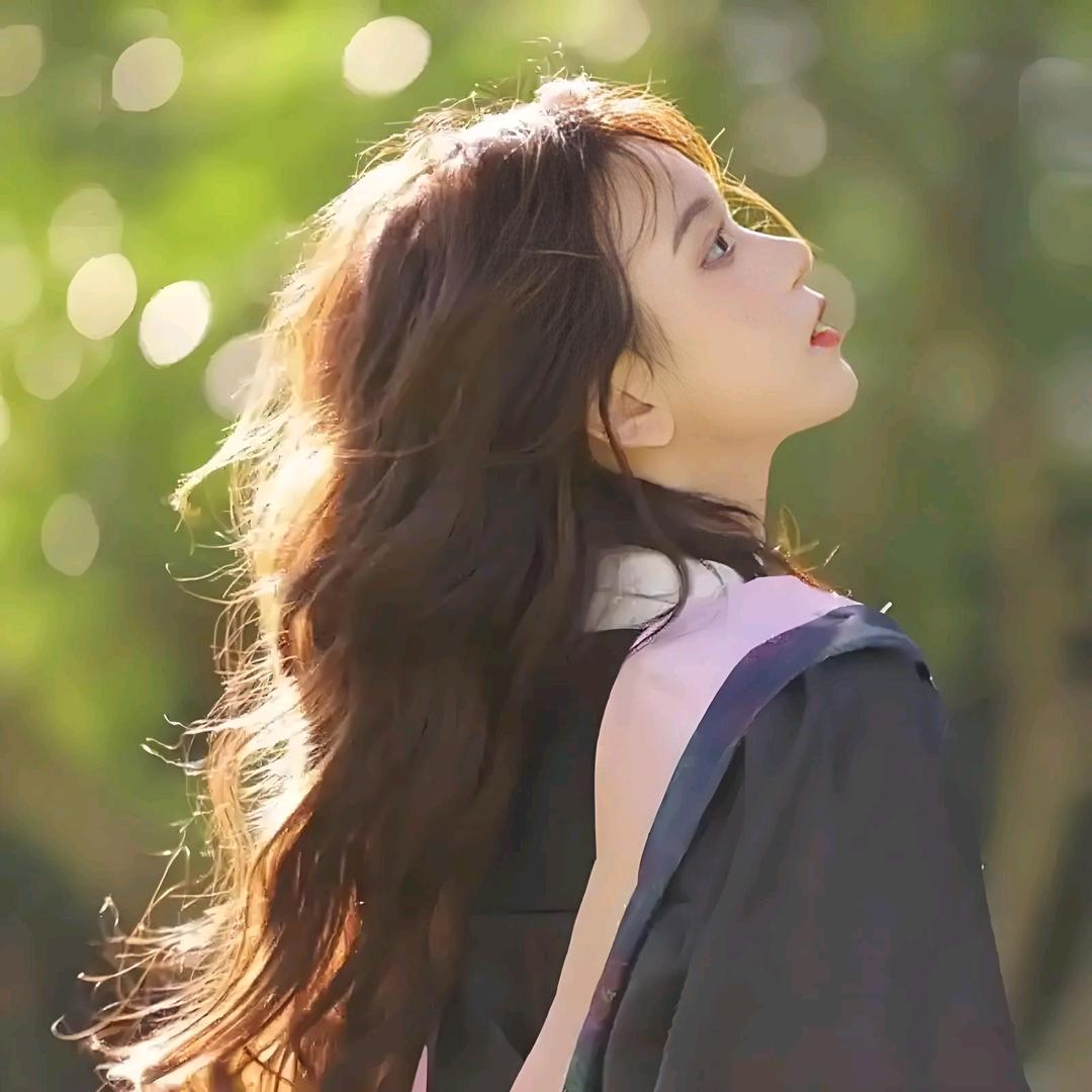 「耳钉♡短剧」