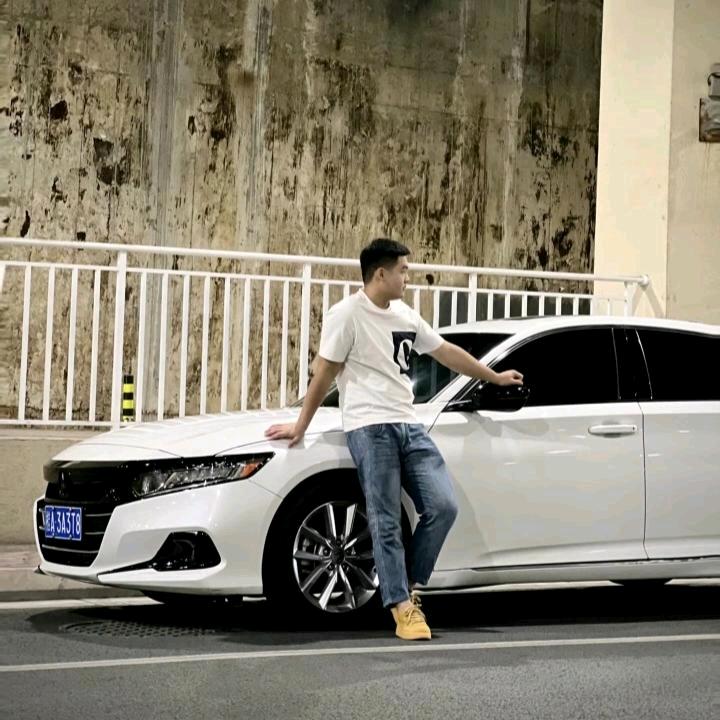 摄影师小陈📷（00后）