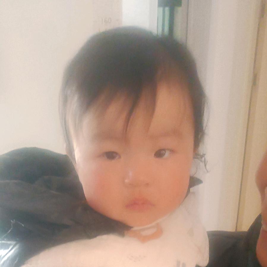 用户9372760516306