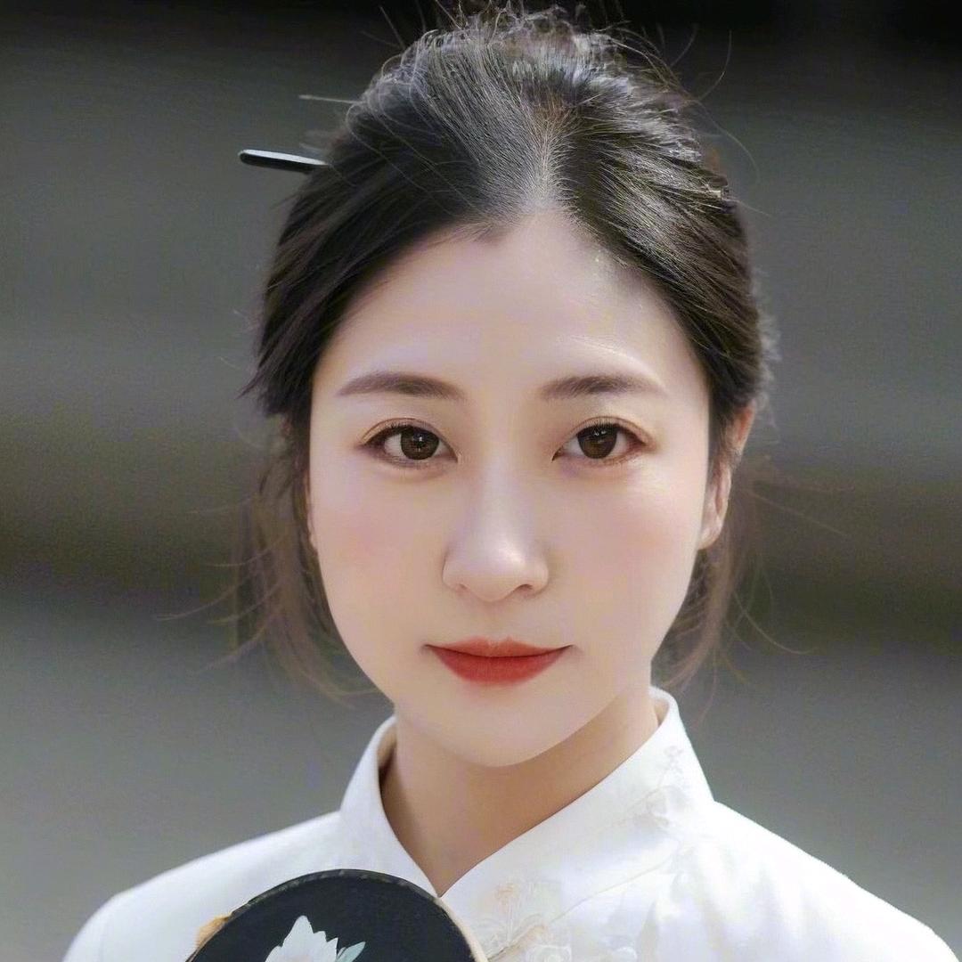 秀～