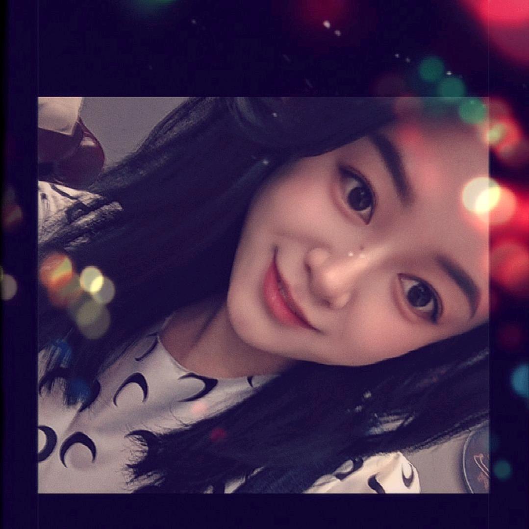 小个子的姑娘❤