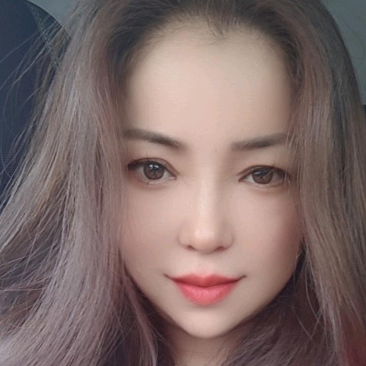 嫣然一笑醉倾城