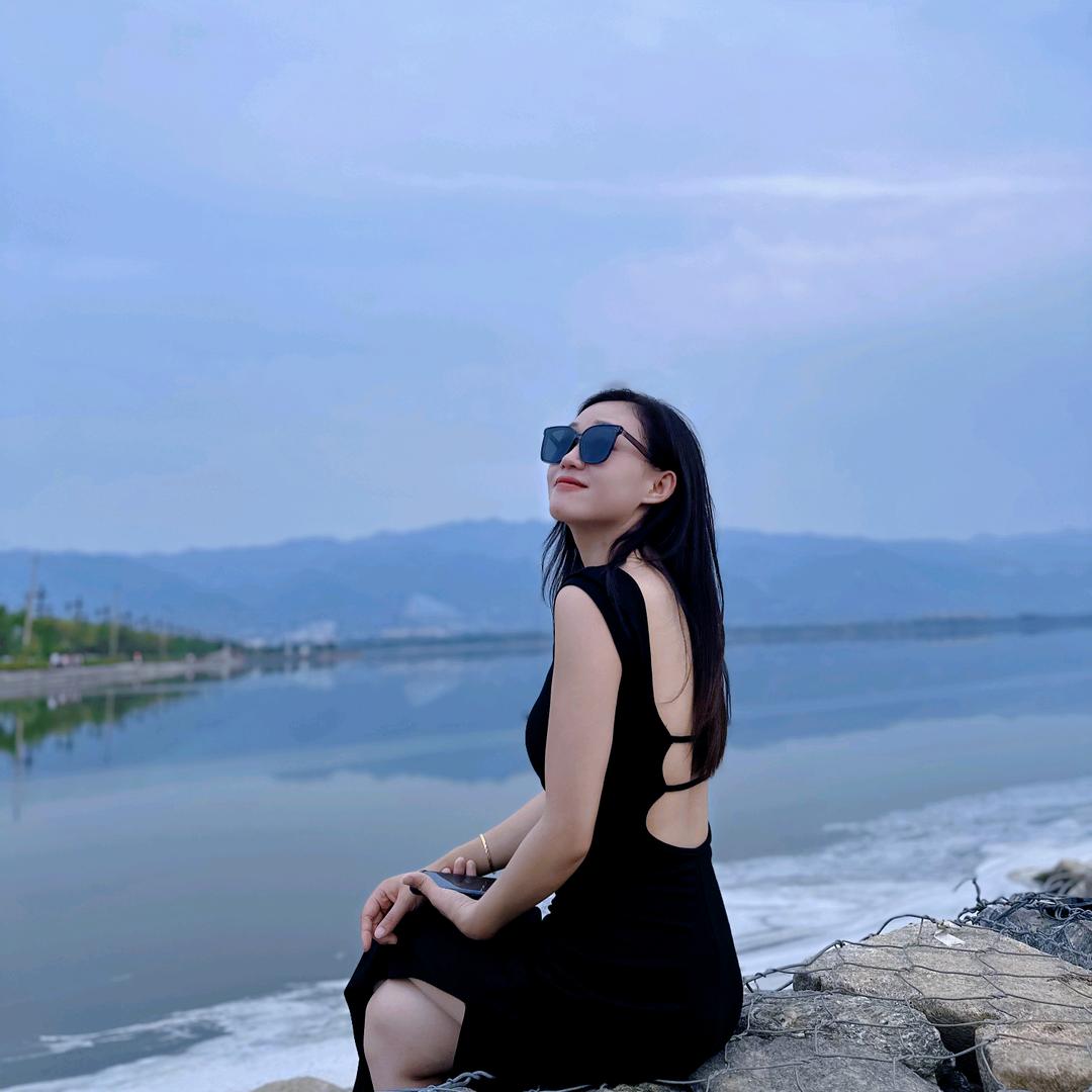 允甯🌱（柠檬🍋家女装）上新中