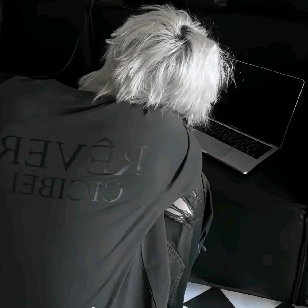 姜墨瑾