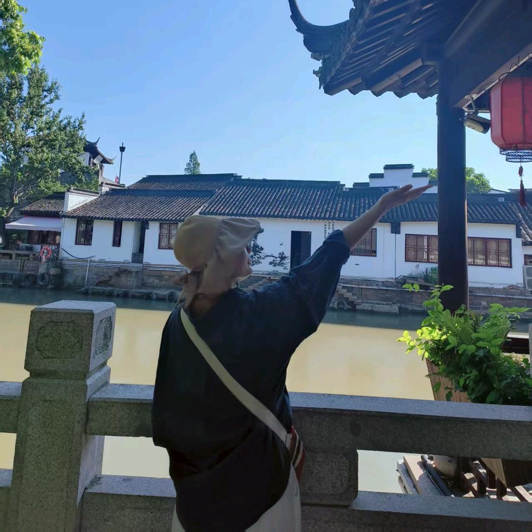 此处省略一万字