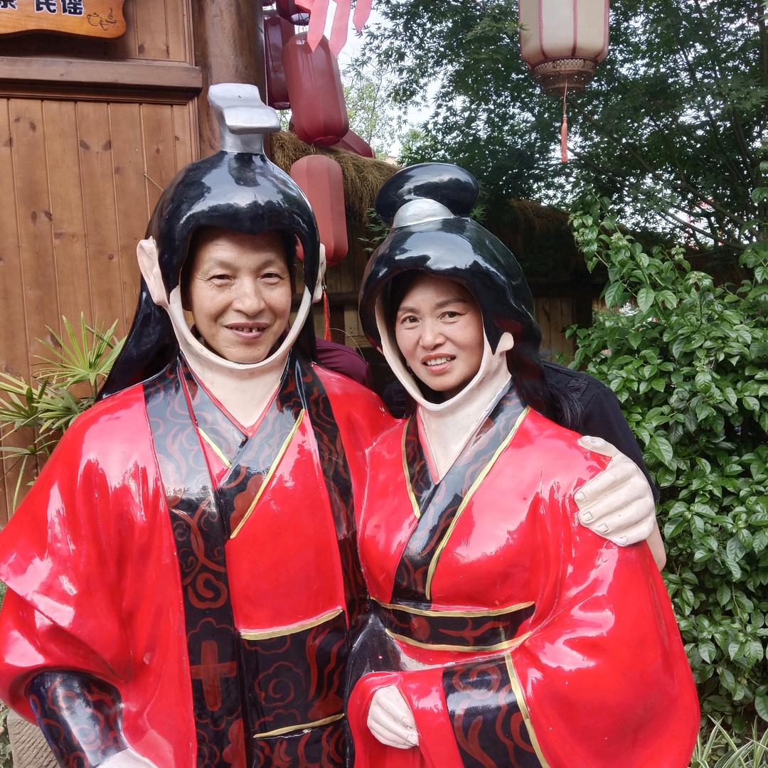 小兰姐（橱窗）