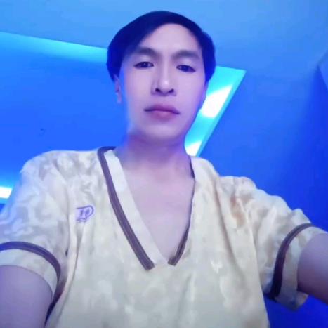 自己的神