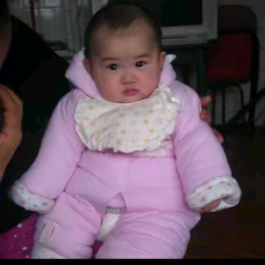 中复生活白白复色（手脸足）