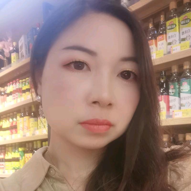 明珠广场《一品卤菜》@峡谷幽兰，请勿连赞