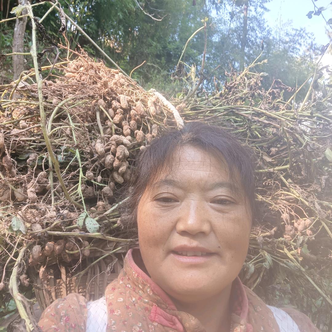 坚强的，潘姐