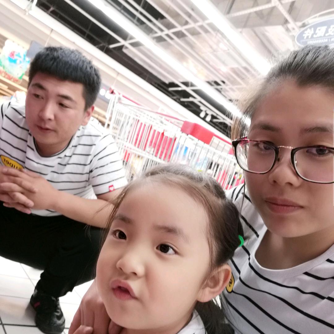 洋仔很忙(>﹏<)