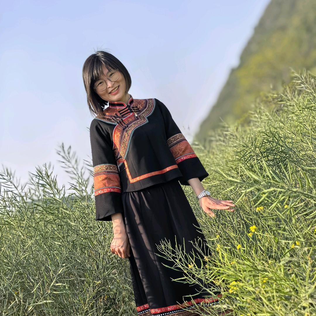 迷人@黑眼圈