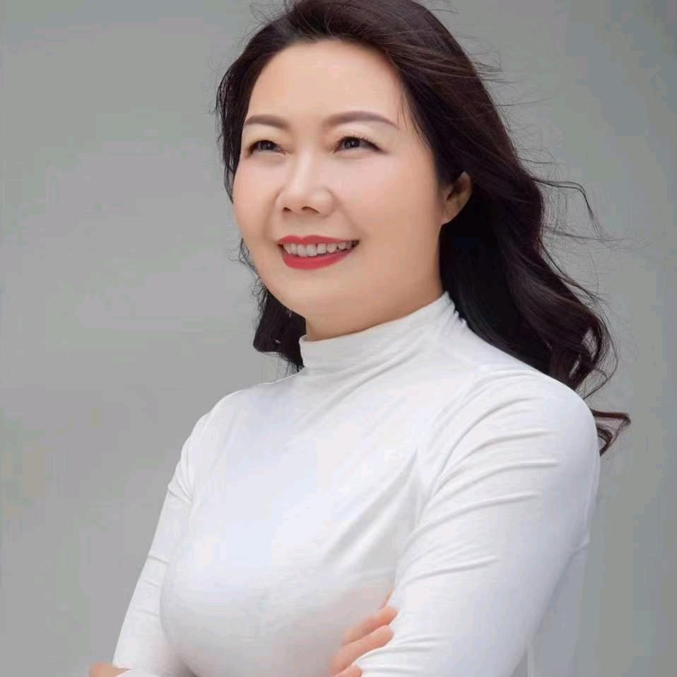 燕姐-AI国学芳疗师导师