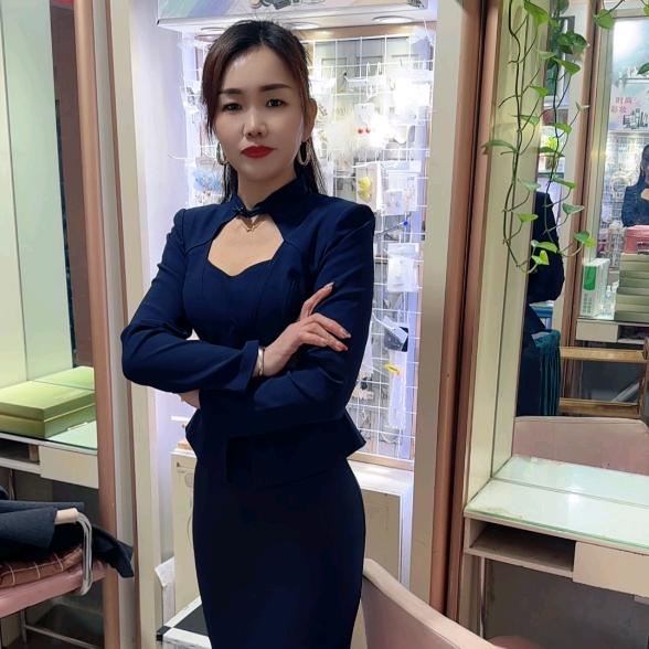 婷曼逸塑身内衣岳阳市场王红（梦璃子:)