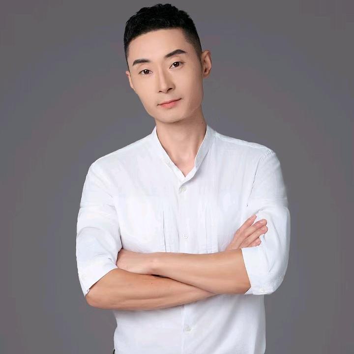 拓界设计～宋工