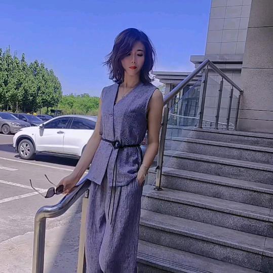 眼里的星星（介休畈熙女装）