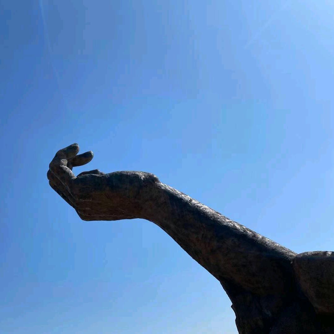 干一行 爱一行。