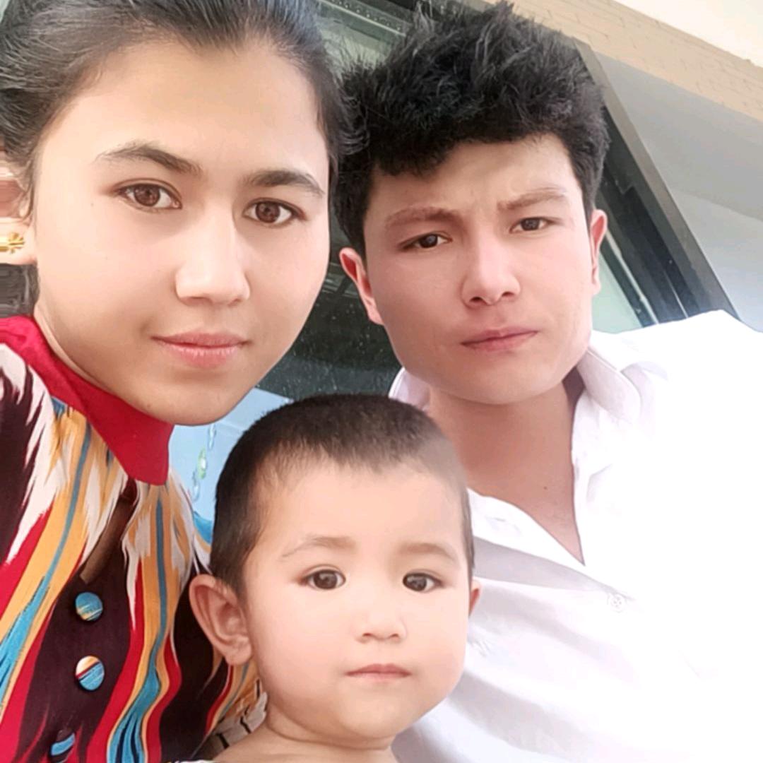 A❤G=👨‍👩‍👧