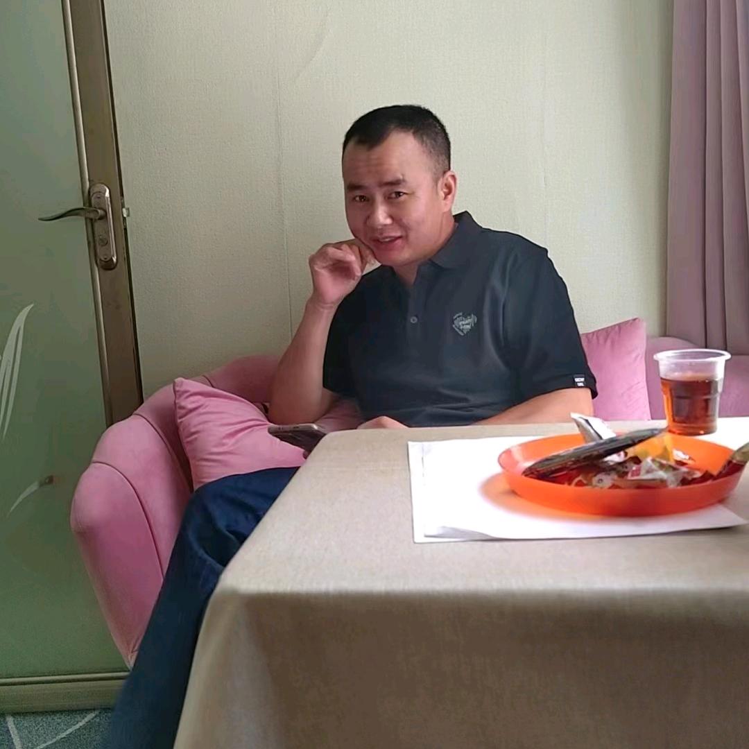 一切向前看，三无