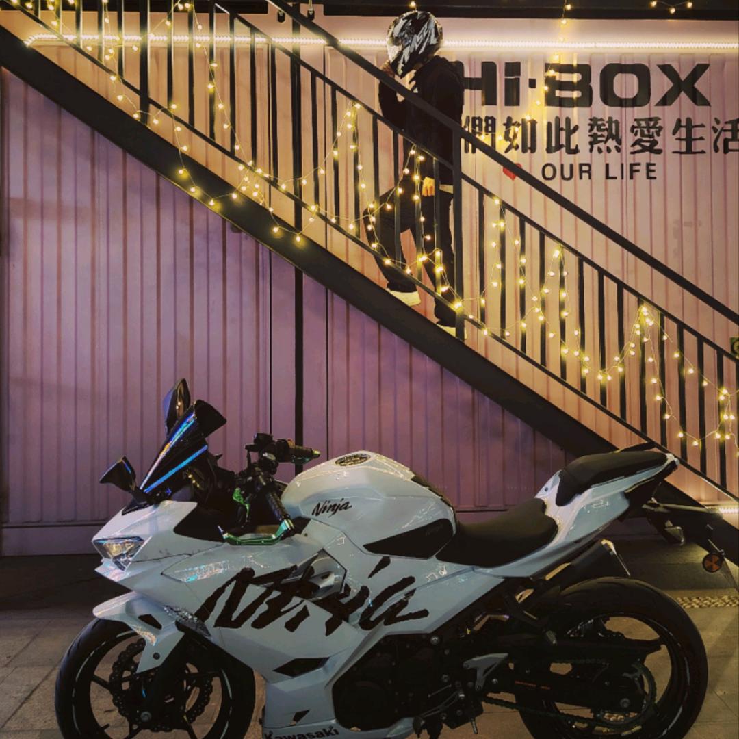 𝓕𝓻𝓮𝓮𝓭𝓸𝓶麦田🏍️