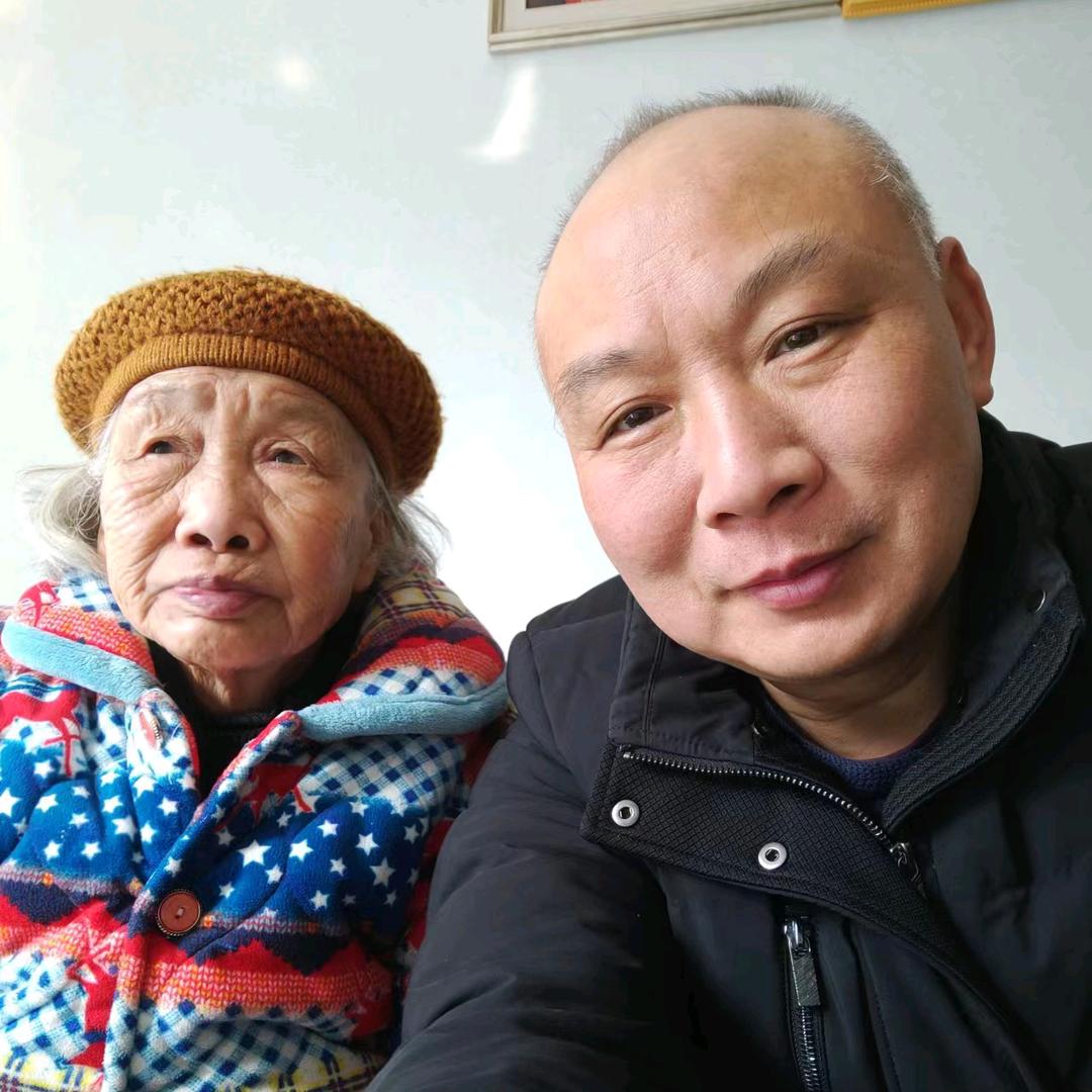 罗大叔说岩板