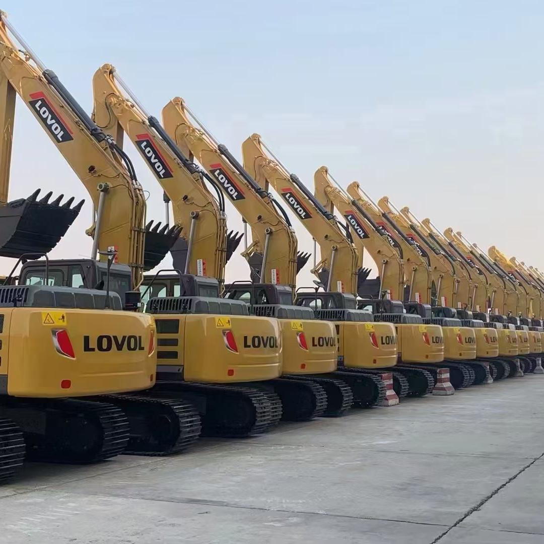 雷沃挖掘机韩闯