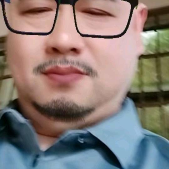 龙行天下二哥