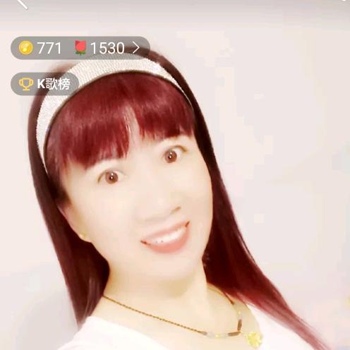 微笑，不定时开播