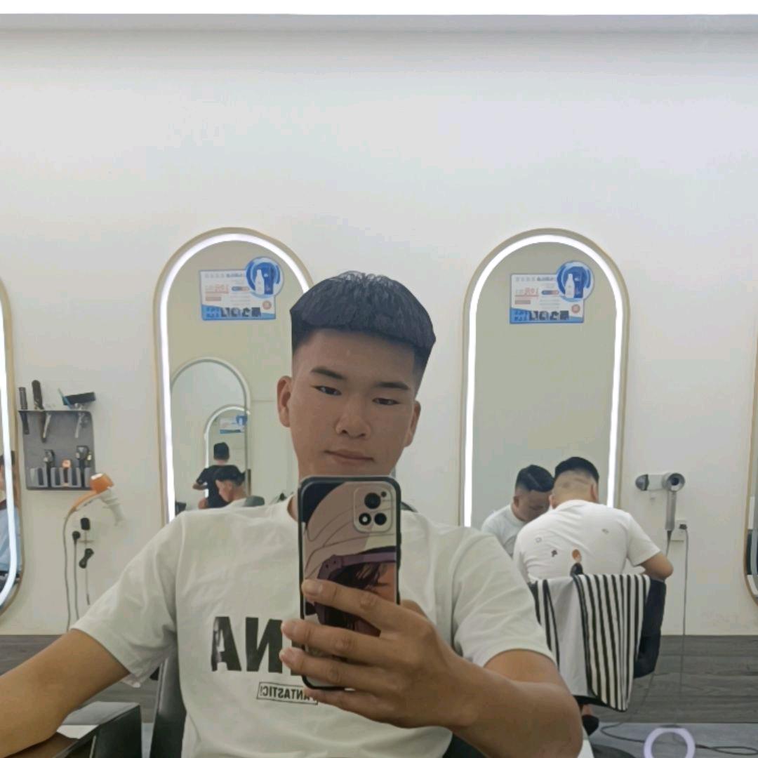 挖机  小吴💪💪