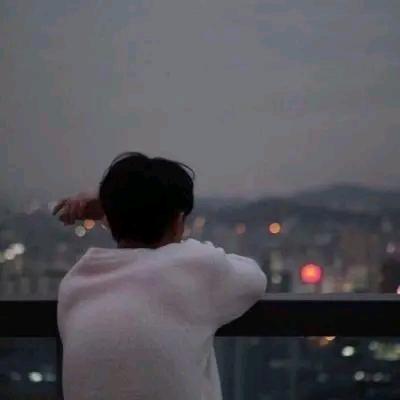 ①世し沧桑ﻌ