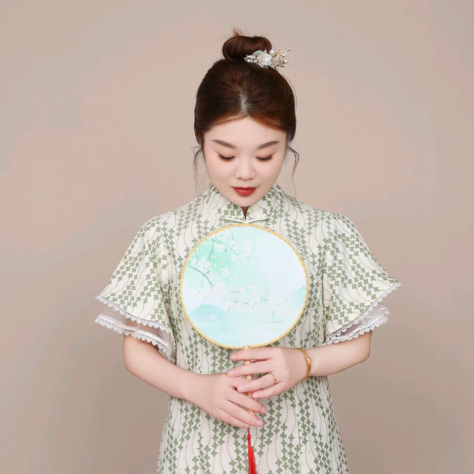 小婷吖