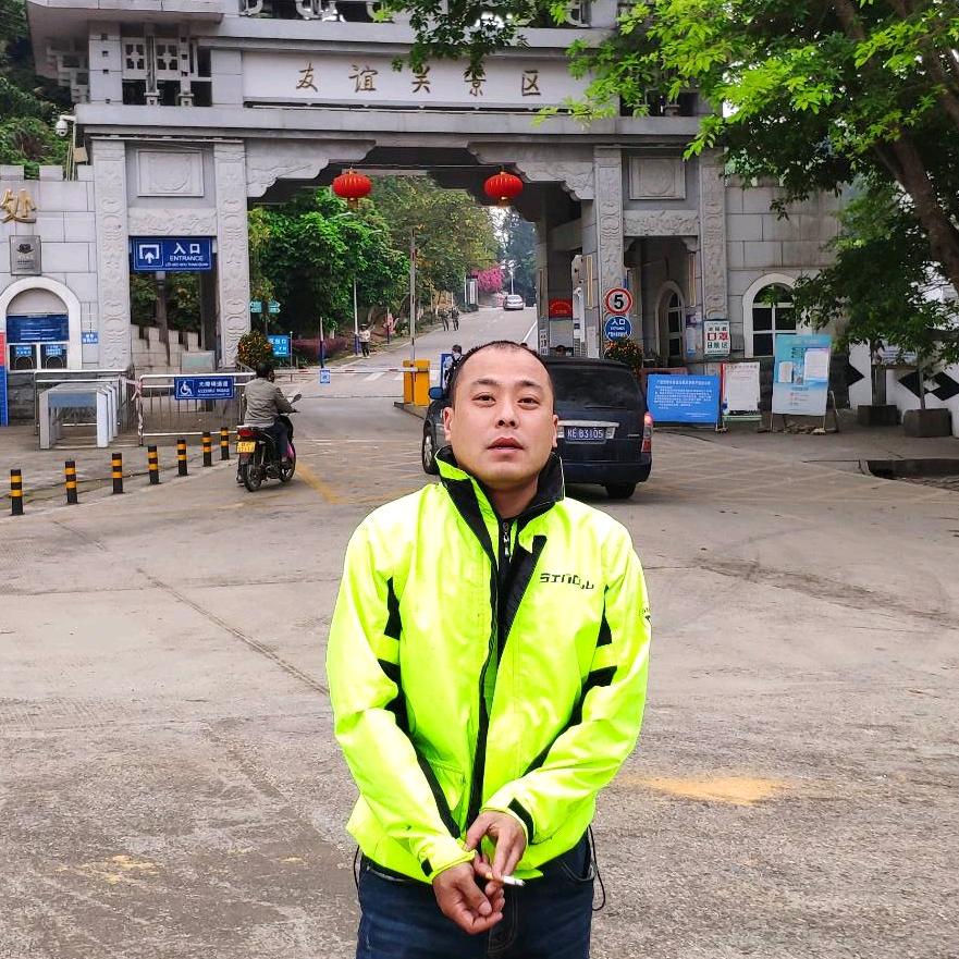 生来倔强的八零后