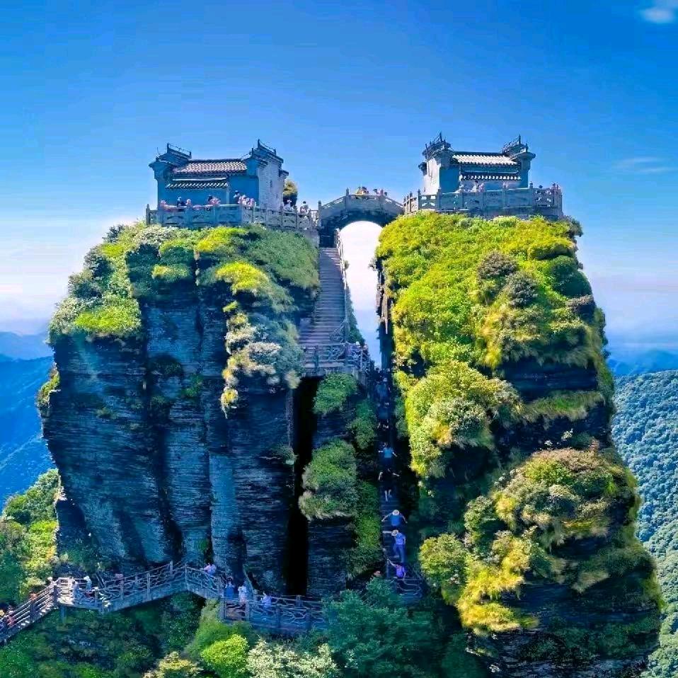 方大英
