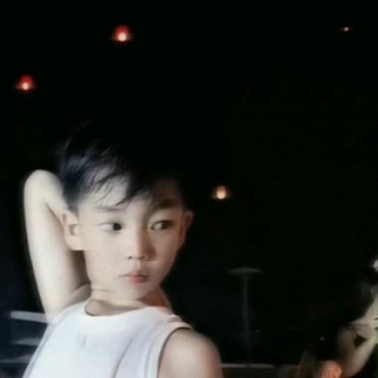 杨朵朵