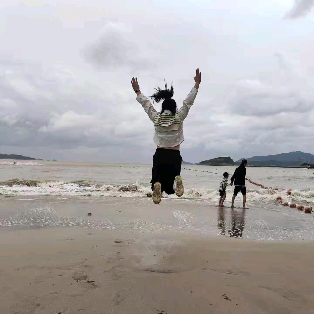 @梦丽