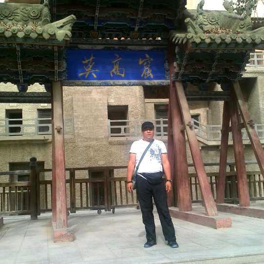张毅